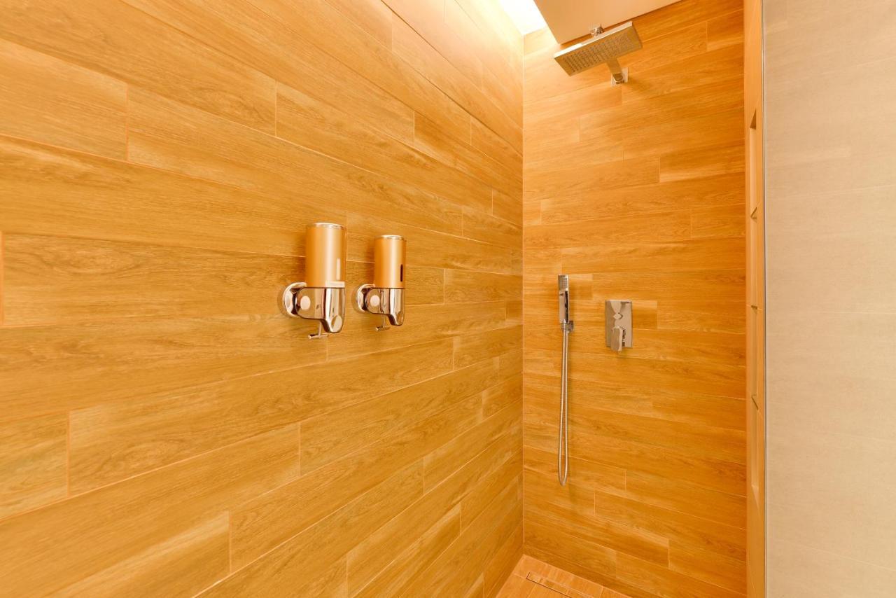 Contemporary And Spacious 2 Bedroom In Bluewaters Island Dubai Esterno foto