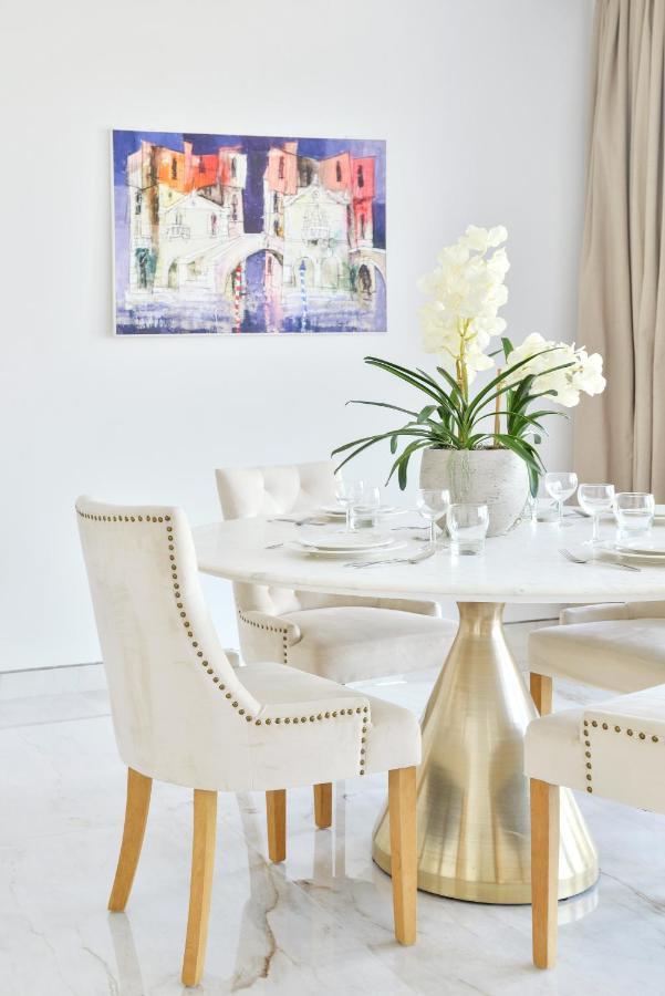 Contemporary And Spacious 2 Bedroom In Bluewaters Island Dubai Esterno foto