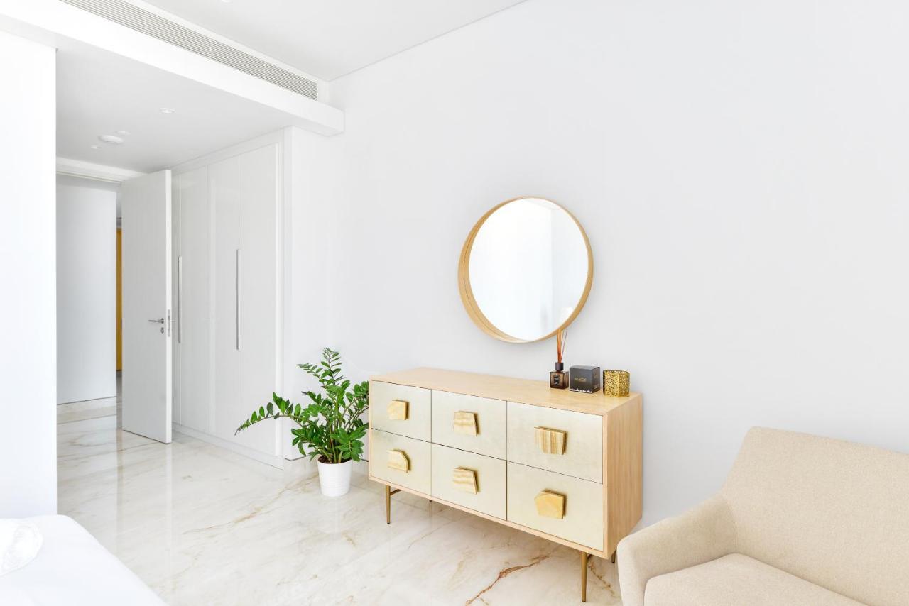 Contemporary And Spacious 2 Bedroom In Bluewaters Island Dubai Esterno foto